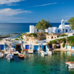 i_1225938906_milos-mandrakia_1310x769
